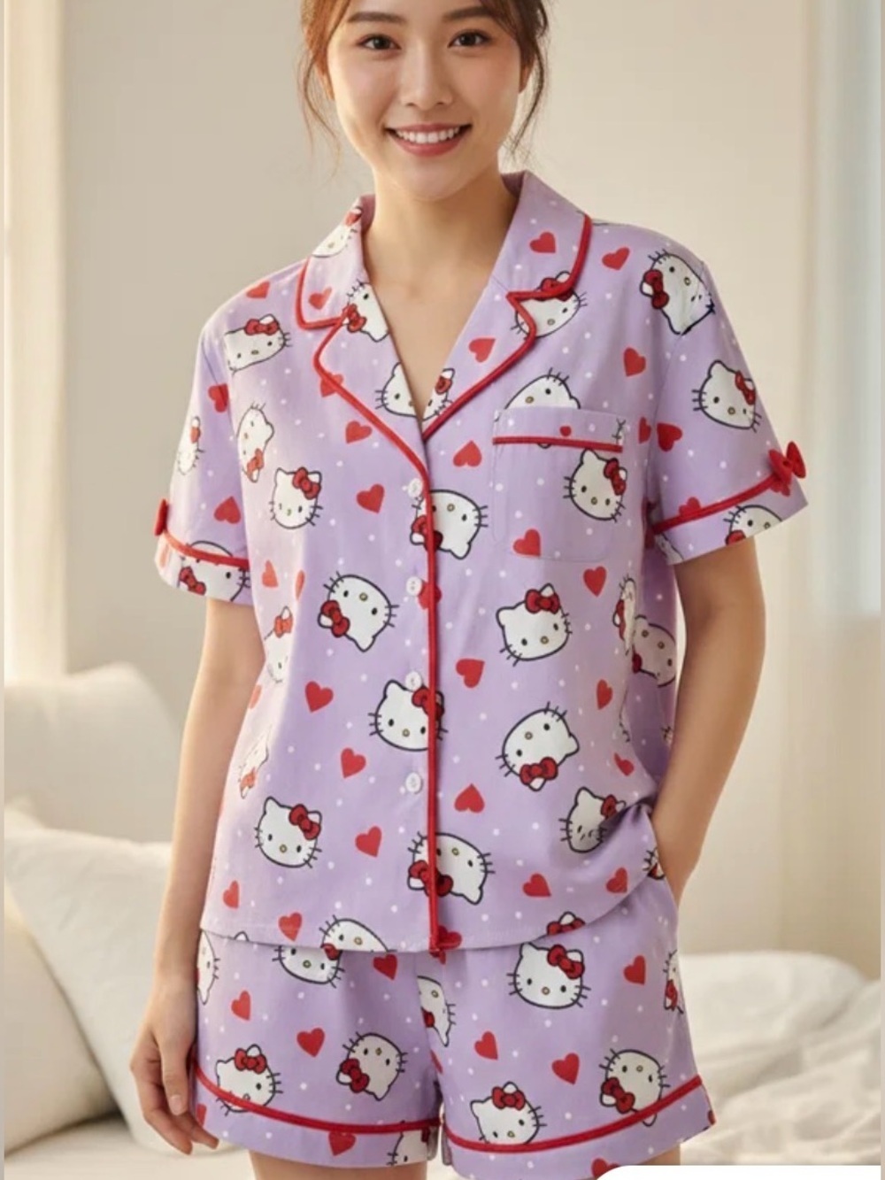 Hello Kitty Head AOP White Polka Dots and Red Hearts Red Bows Shorts Set sz XL